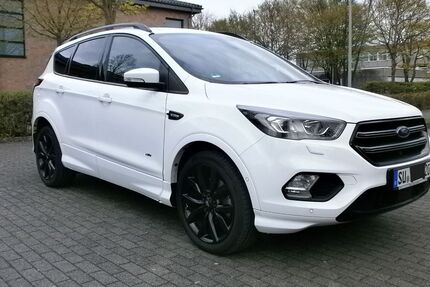 Ford Kuga 146.900 km 14.200 &euro; Troisdorf 53844