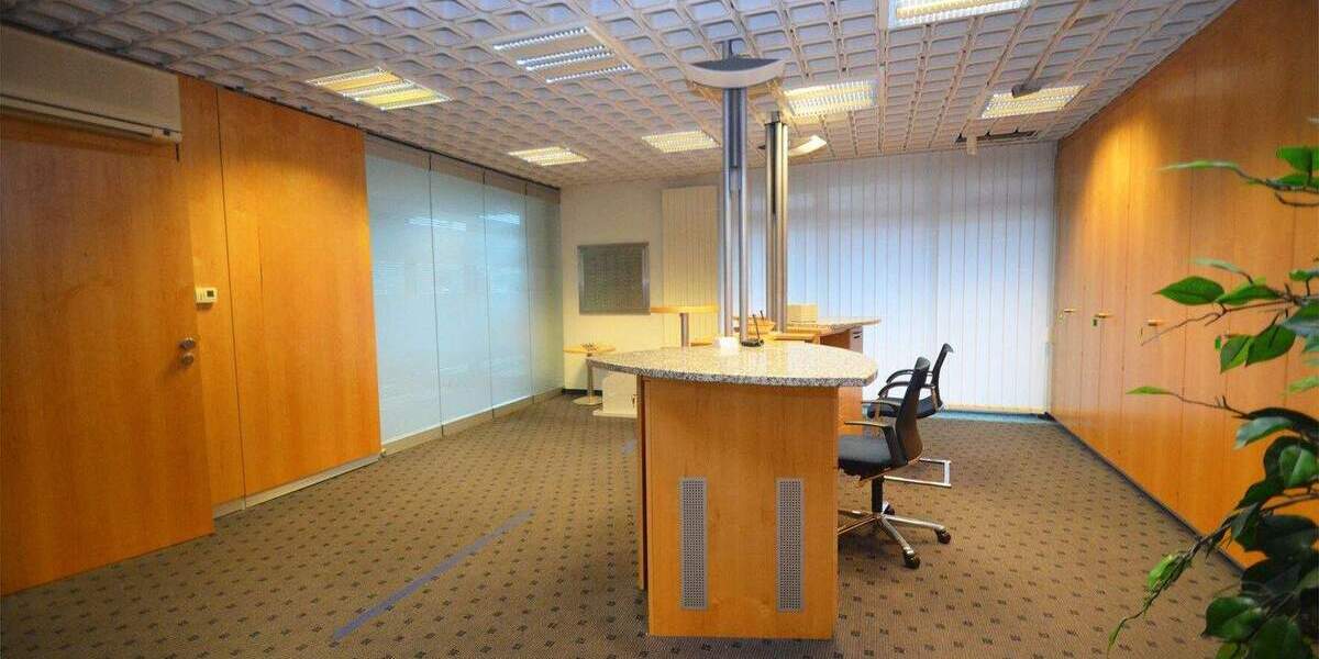 Gewerbeobjekt Wesseling - 2 Zimmer, 71 m&sup2;, 860&euro; | Angebot:24779944