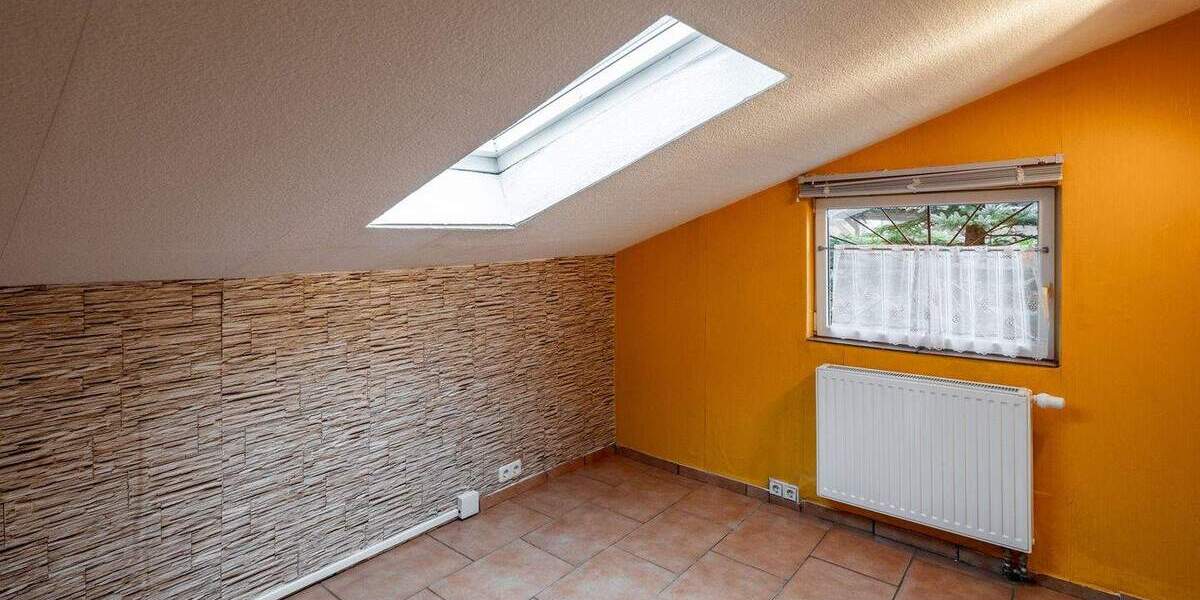 Bungalow Neunkirchen-Seelscheid Hasenbach - 2 Zimmer, 48 m&sup2;, 195.000&euro; | Angebot:23396305