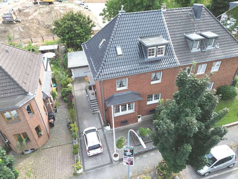 Haus zum Kaufen in Brühl 649.000 € 200 m² 7 zimmer