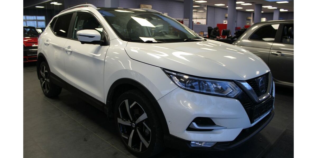 Nissan Qashqai 101.196 km 14.980 &euro; Euskirchen 53881