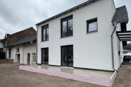 Wohnung Overath - 3 Zimmer, 80 m&sup2;, 1.550&euro; | Angebot:25861338