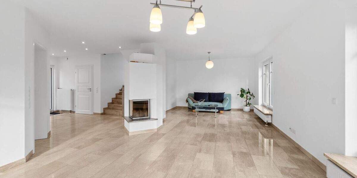 Einfamilienhaus Wachtberg Pech - 8 Zimmer, 217 m&sup2;, 825.000&euro; | Angebot:24711836