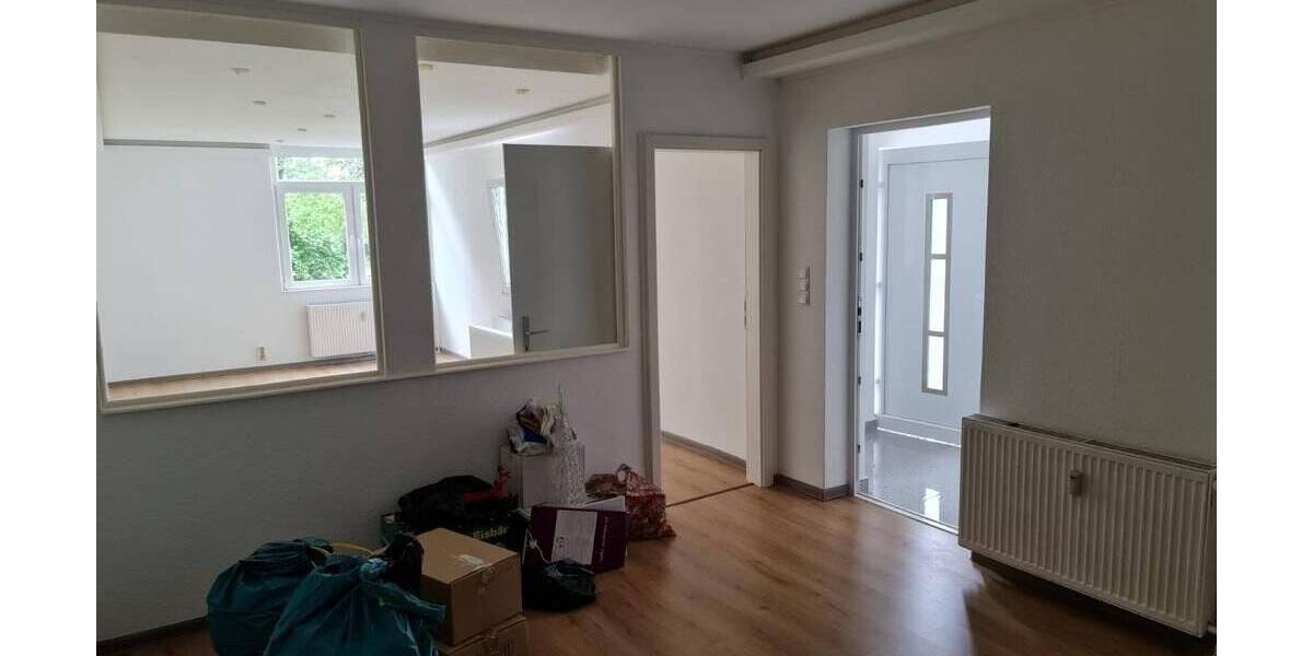 Etagenwohnung Bonn Brüser Berg - 3 Zimmer, 84 m&sup2;, 195.000&euro; | Angebot:25690097