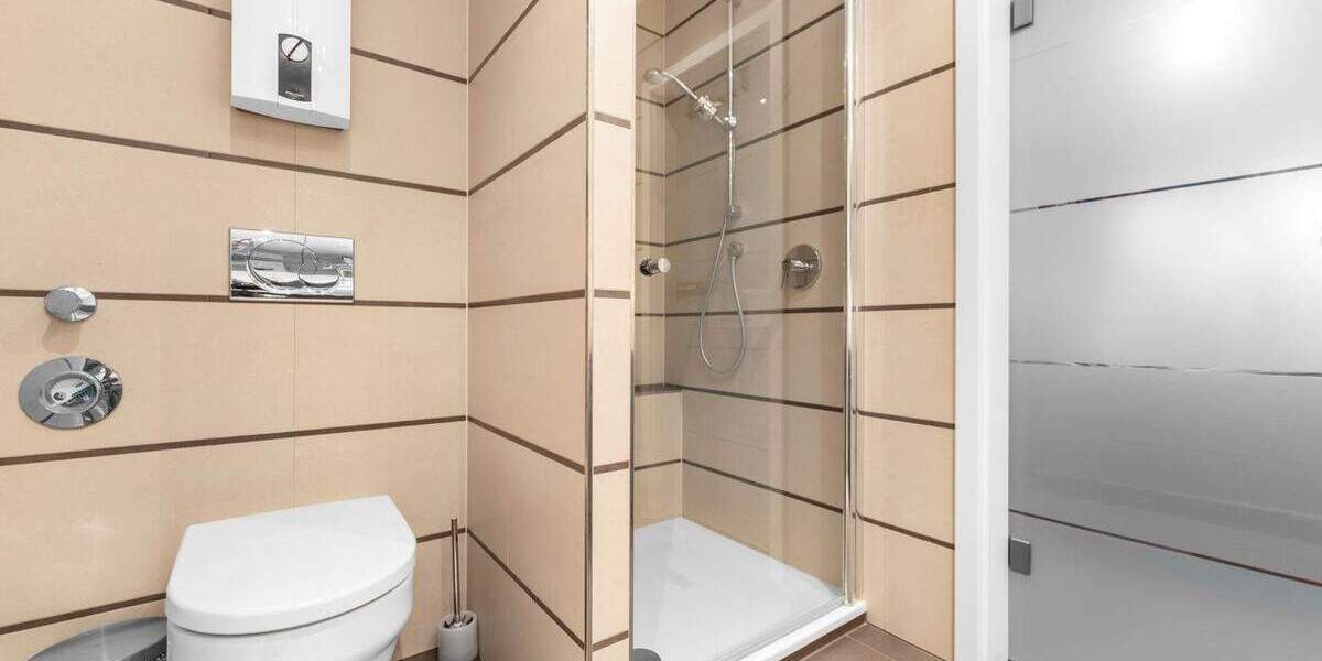 Gehobene Ausstattung und barrierearm: Großzügige 4-Zimmer-Wohnung mit Garten in Bestlage von Refrath 4 zimmer