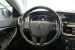 Volvo V40 Cross Country T4 AWD Geartronic 87.986 km 17.980 &euro; Euskirchen 53881