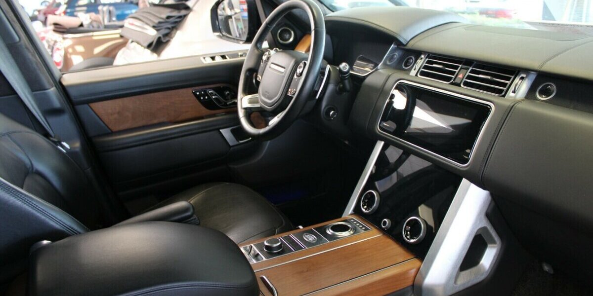 Land Rover Range Rover Autobiography 76.800 km 52.980 &euro; Euskirchen 53881