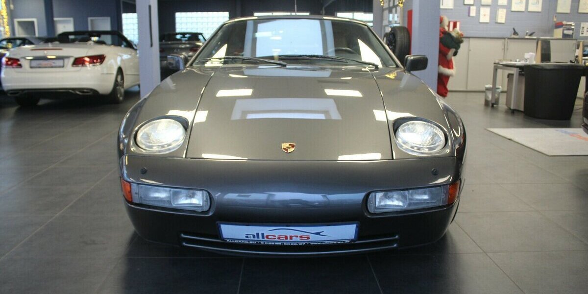 Porsche 928 GT - OLDTIMER - Schiebedach - Klima - 122.303 km 39.980 &euro; Euskirchen 53881