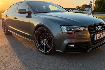 Audi A5 299.500 km 11.900 &euro; Bergisch Gladbach 51465