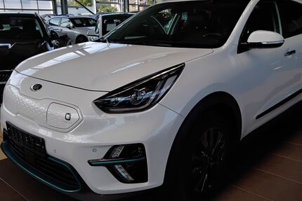 Kia Niro 76.761 km 19.870 € Eitorf 53783
