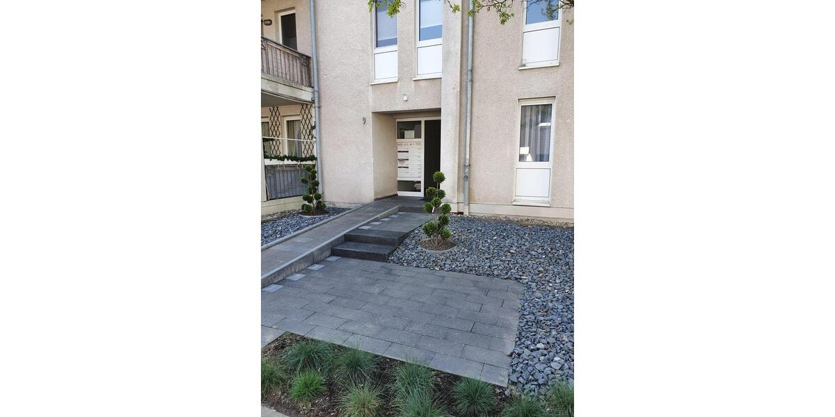 Erdgeschoßwohnung Niederkassel - 4 Zimmer, 101 m&sup2;, 1.232&euro; | Angebot:25906425