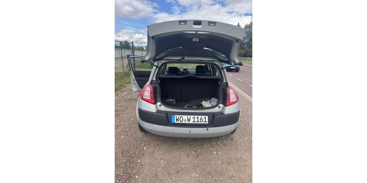 Renault Megane 165.000 km 2.200 &euro; Bonn 53111