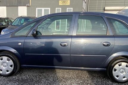 Opel Meriva 99.000 km 3.990 &euro; Euskirchen 53881