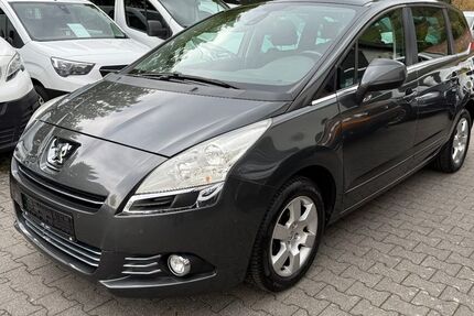 Peugeot 5008 136.000 km 5.990 &euro; Heimersheim 53474