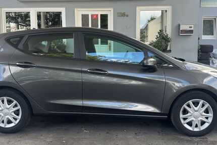 Ford Fiesta 141.000 km 6.950 &euro; Siegburg 53721