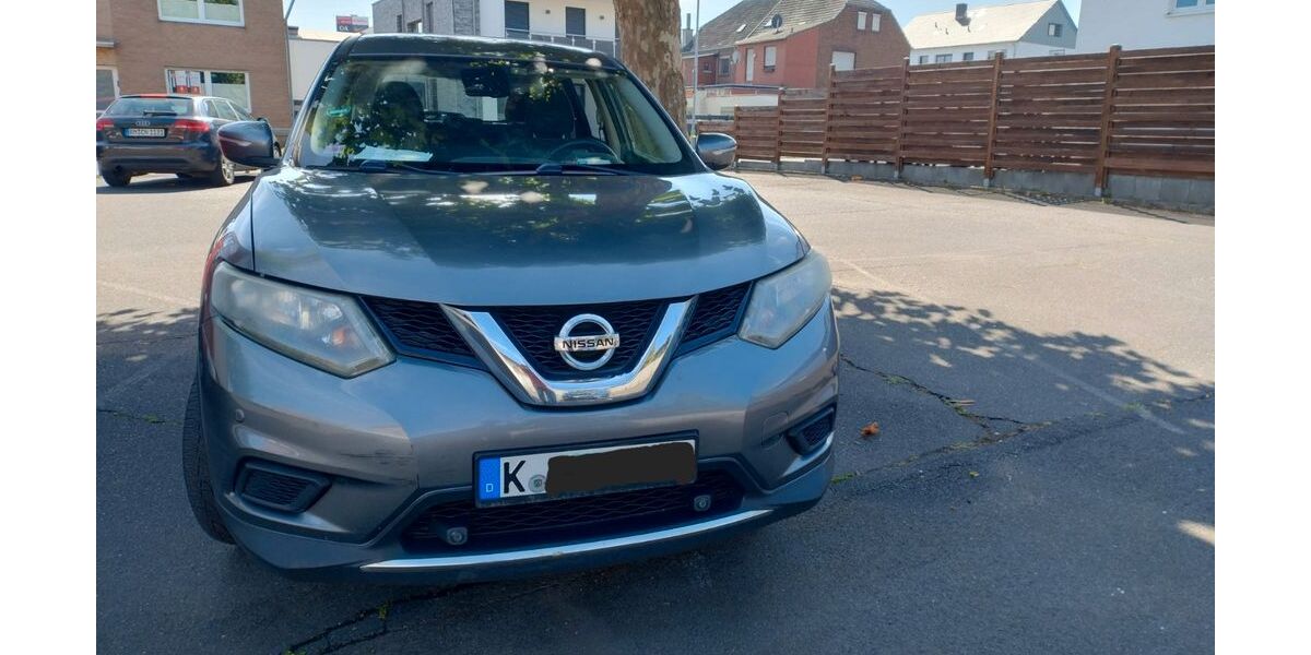 Nissan X-Trail 337.000 km 5.600 &euro; Köln 51103