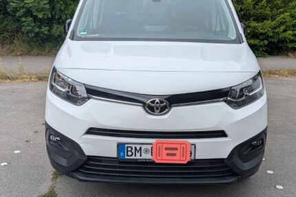 Toyota Proace City 120.000 km 15.700 &euro; Frechen 50226
