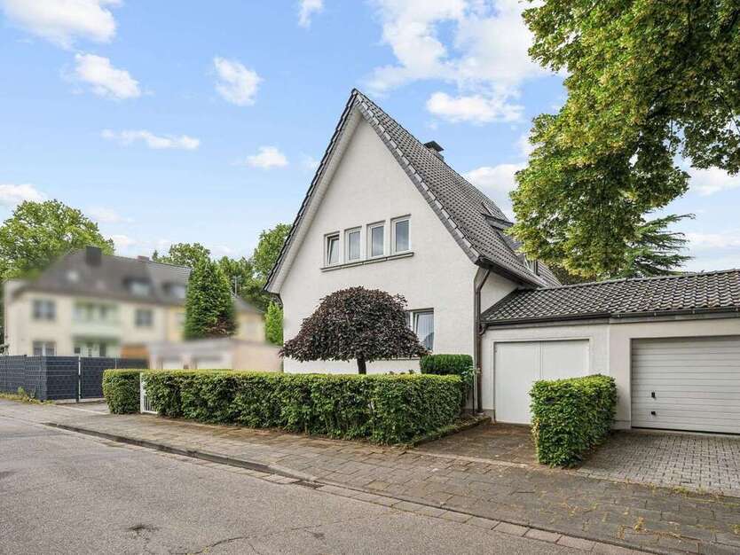 Haus zum Kaufen in Sankt Augustin 448.000 € 87.9 m²