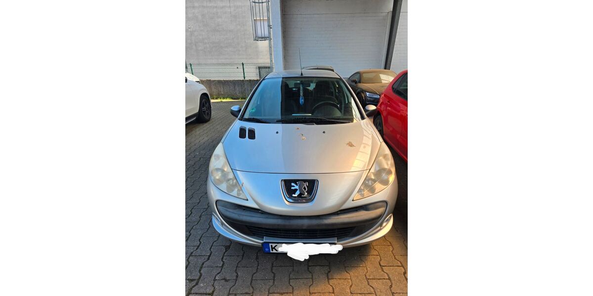 Peugeot 206 157.590 km 2.000 &euro; Gremberghoven 51149