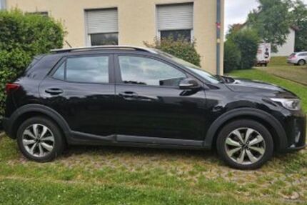 Kia Stonic 39.500 km 14.499 € Köln 51145