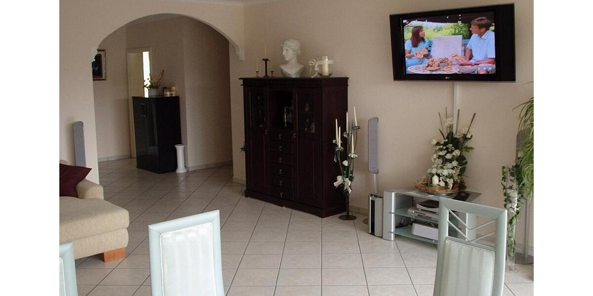 Etagenwohnung Köln Lindenthal - 3 Zimmer, 99 m&sup2;, 335.000&euro; | Angebot:27134345