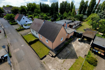 Haus zum Kaufen in Köln 359.000 € 100 m²