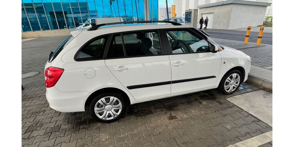 Skoda Fabia 111.507 km 4.200 &euro; Euskirchen 53881