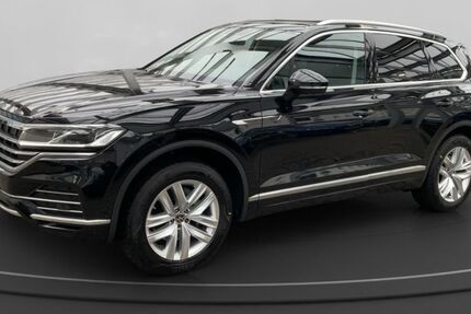 VW Touareg 141.322 km 43.980 &euro; Köln-Mülheim 51063