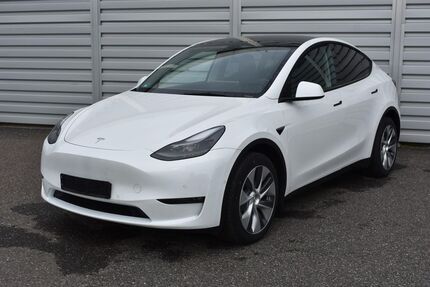 Tesla Model Y 100.000 km 31.890 € Eitorf 53783