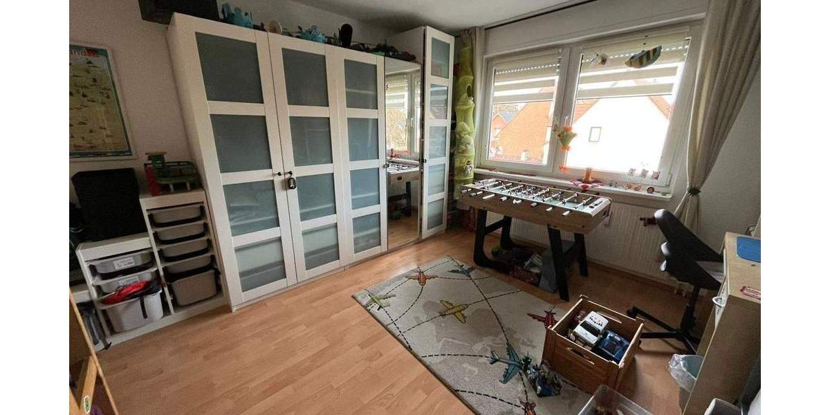 Etagenwohnung Hürth Gleuel - 3 Zimmer, 76 m&sup2;, 1.195&euro; | Angebot:24811179