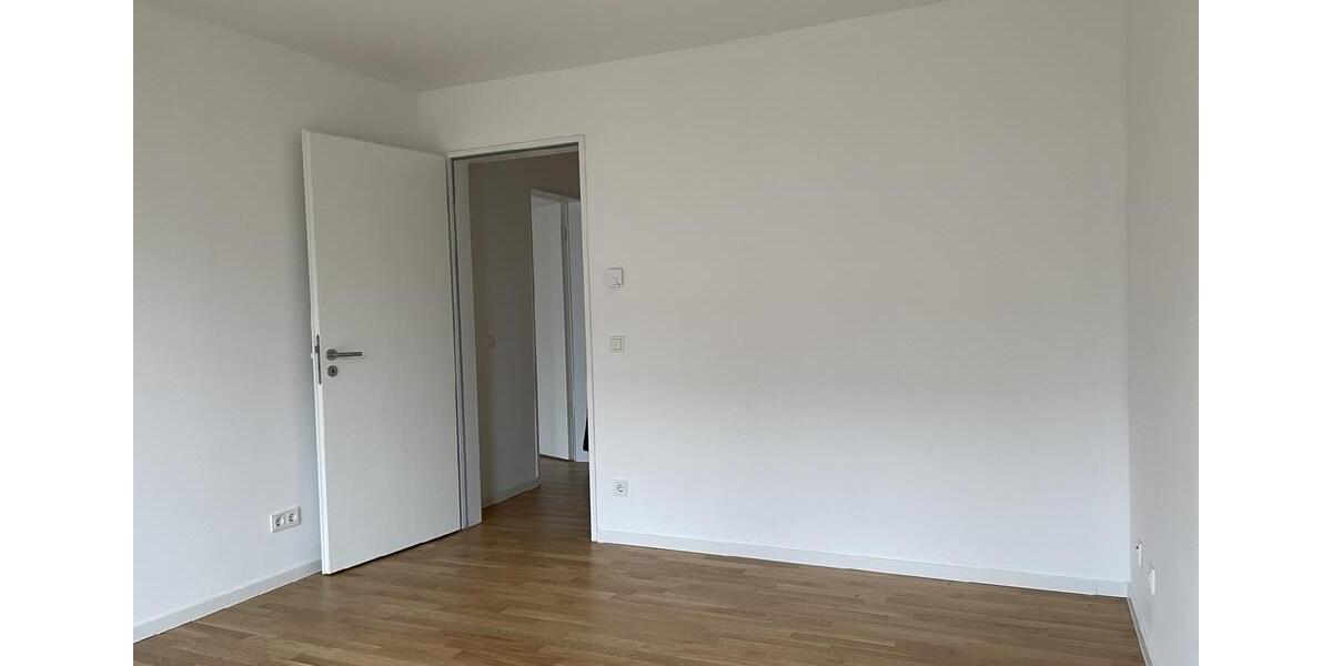 Etagenwohnung Köln Rodenkirchen - 3 Zimmer, 85 m&sup2;, 1.860&euro; | Angebot:25570087