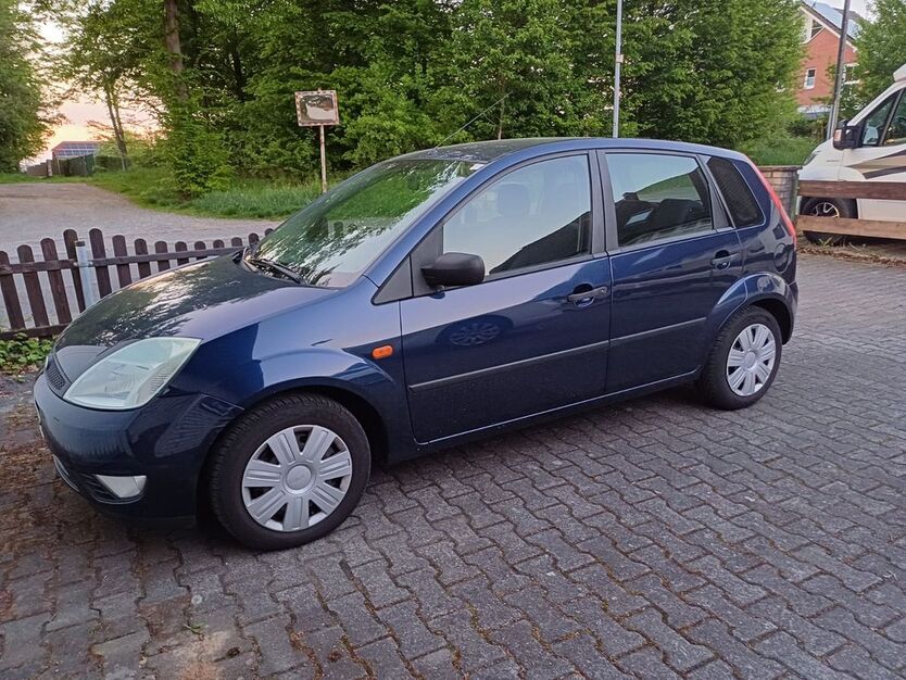 Ford Fiesta 235.000 km 1.400 € Neunkirchen-Seelscheid 53819