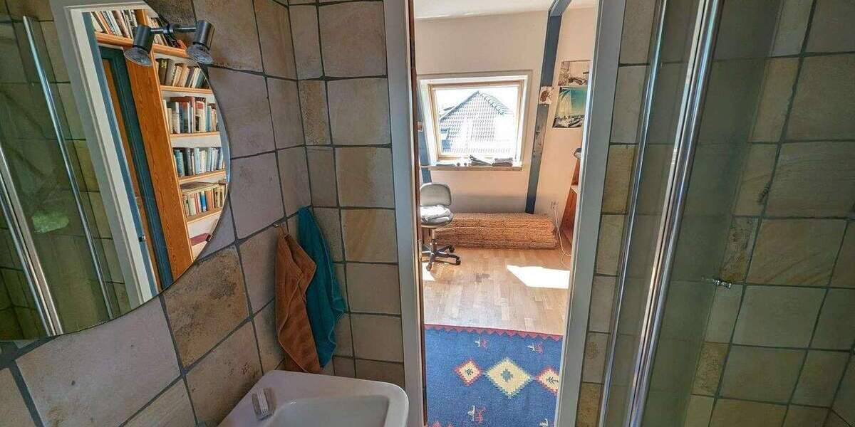 Einfamilienhaus Flensburg Südstadt - 5 Zimmer, 198 m&sup2;, 450.000&euro; | Angebot:24842807