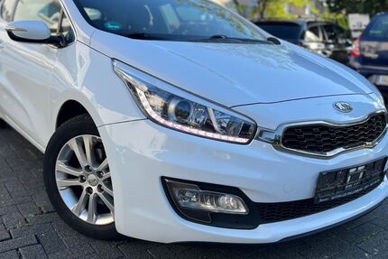 Kia pro ceed / ProCeed 142.000 km 5.699 € Bergisch Gladbach 51469