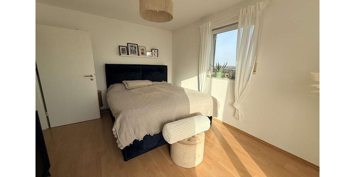 Einfamilienhaus Wachtberg - 3 Zimmer, 126 m&sup2;, 1.260&euro; | Angebot:25882820