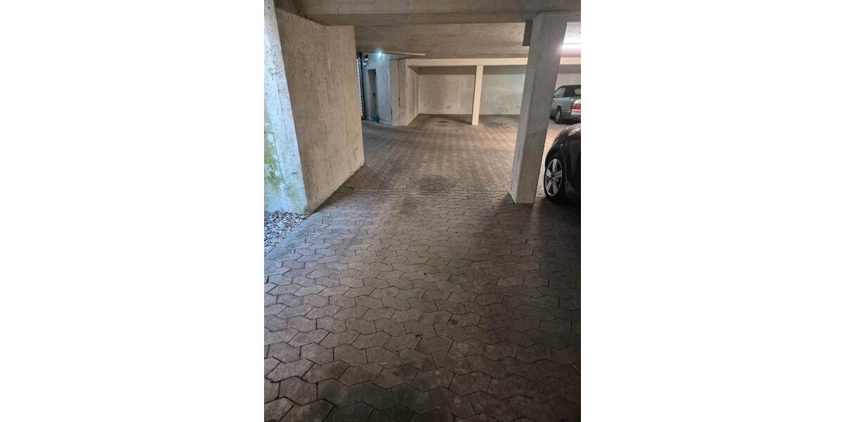 Garagen / Stellplätze Bonn Bad Godesberg - 70&euro; | Angebot:26312262