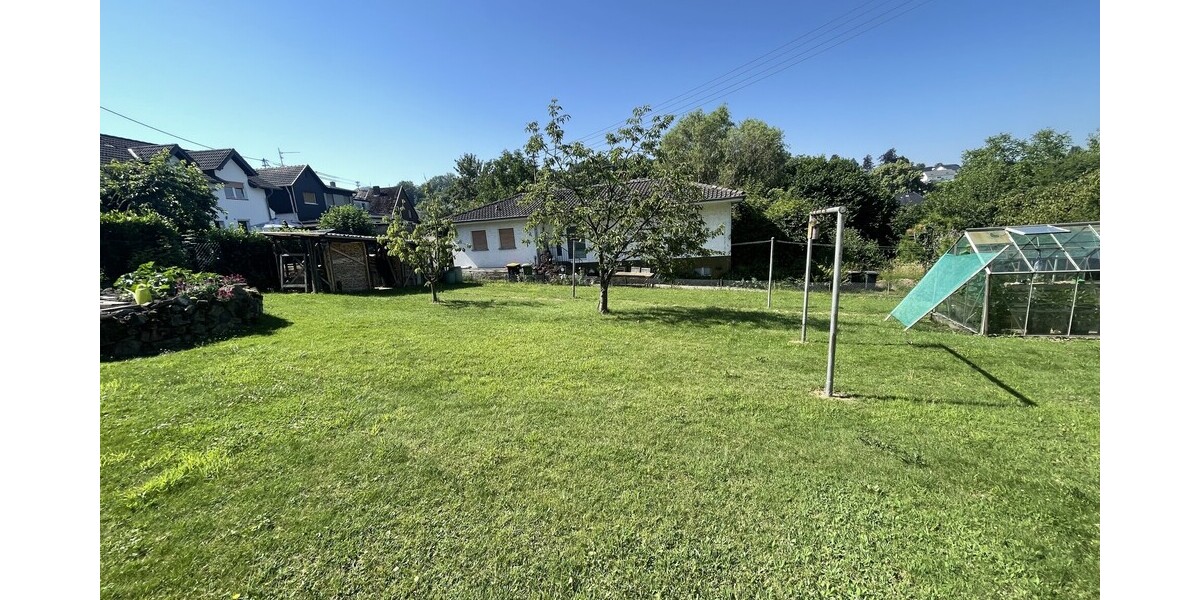 Einfamilienhaus mit großem Garten - Einfamilienhaus Königswinter / Thomasberg Thomasberg | Angebot:27225342
