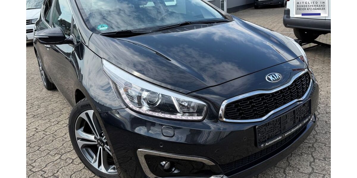 Kia ceed / Ceed 118.000 km 14.890 &euro; Brühl bei Köln 50321
