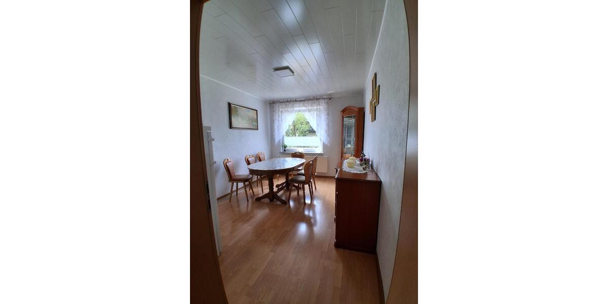 Einfamilienhaus Swisttal - 7 Zimmer, 7 m&sup2;, 450.000&euro; | Angebot:27083649