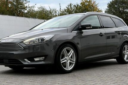 Ford Focus 118.446 km 10.990 € Siegburg 53721