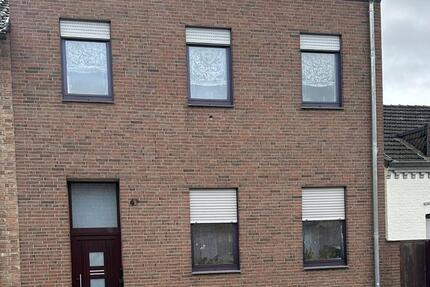 Haus Euskirchen Dom-Esch - 4 Zimmer, 122 m&sup2;, 1.190&euro; | Angebot:25840047