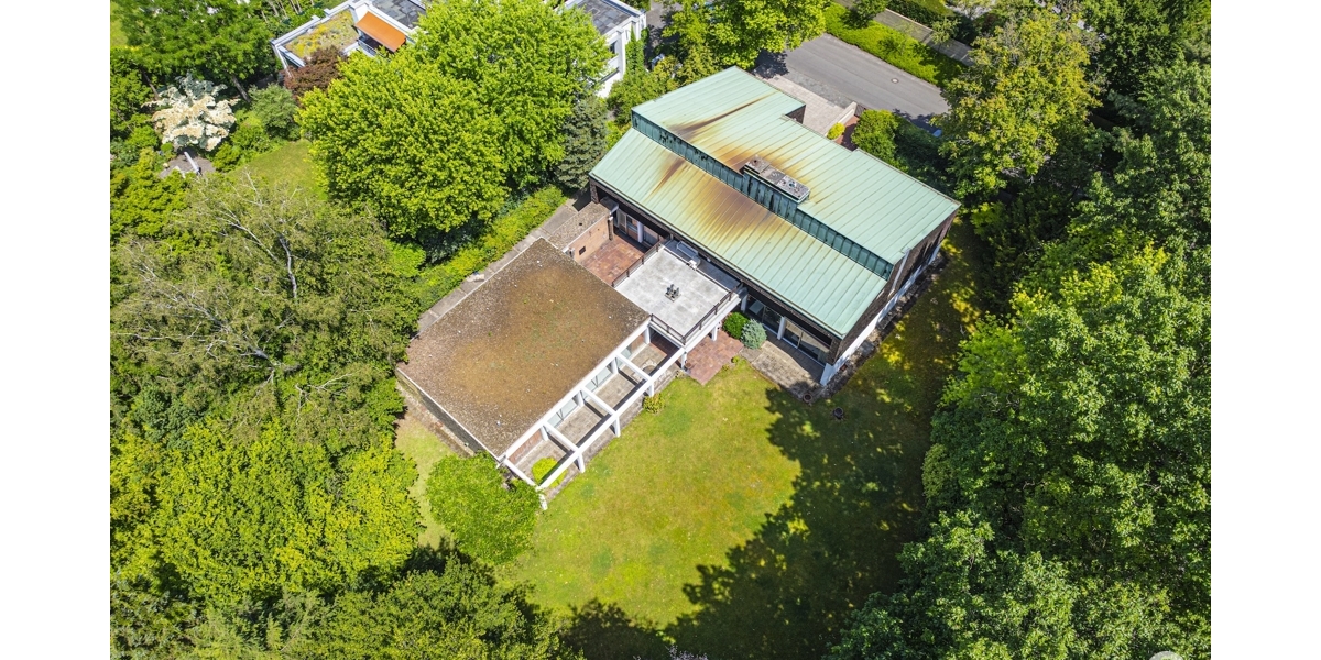Eine Ikone im Hahnwald mit Geschichte, Charakter und einer architektonischen Handschrift, die bis heute unverwechselbar geblieben ist. - Villa Köln / Hahnwald Hahnwald | Angebot:27239631