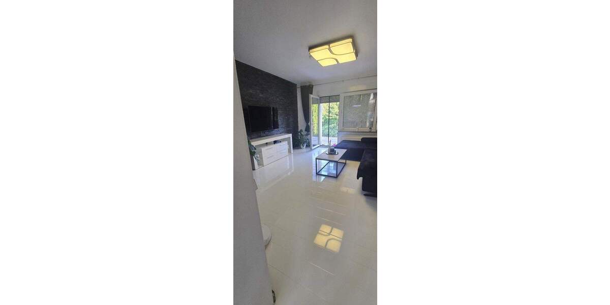 Terrassenwohnung Köln Holweide - 3 Zimmer, 85 m&sup2;, 1.350&euro; | Angebot:24730599