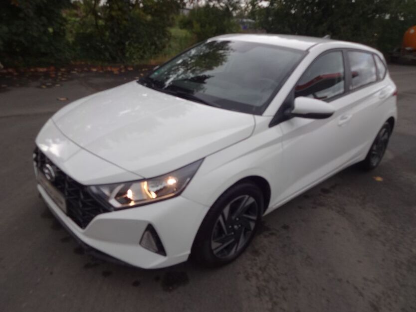 Hyundai i20 54.000 km 12.999 € Zülpich 53909