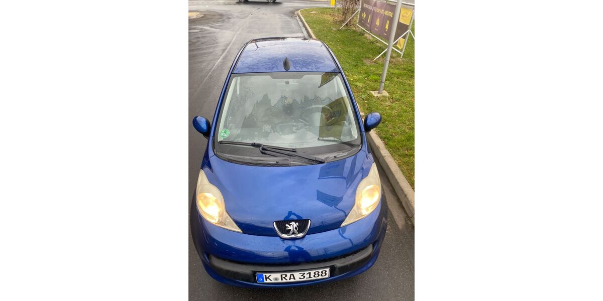 Peugeot 107 273.000 km 1.300 &euro; Köln 50859