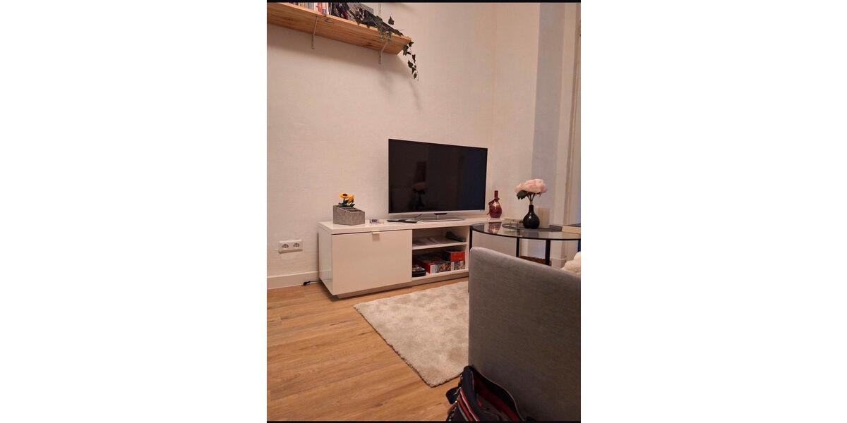 Hochparterre Bonn - 2 Zimmer, 45 m&sup2;, 870&euro; | Angebot:25898957