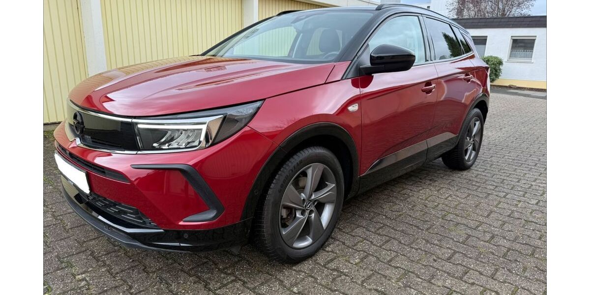 Opel Grandland (X) 32.189 km 19.500 &euro; Siegburg 53721