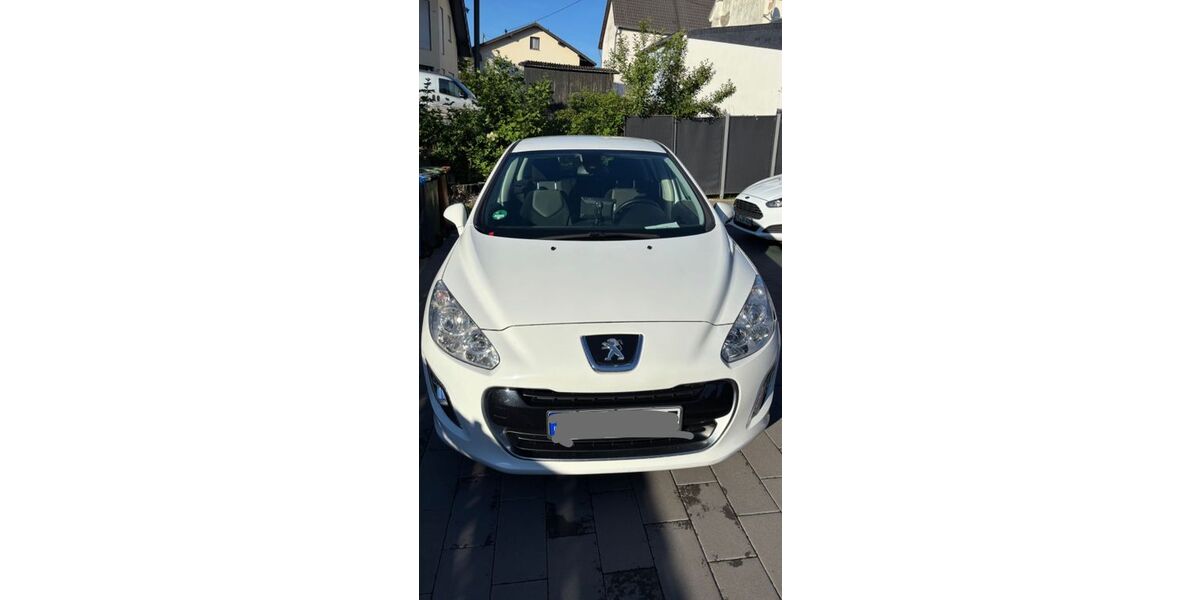 Peugeot 308 163.000 km 4.500 &euro; Königswinter 53639