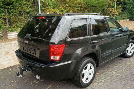 Jeep Grand Cherokee 182.700 km 4.450 &euro; Bergisch Gladbach 51427
