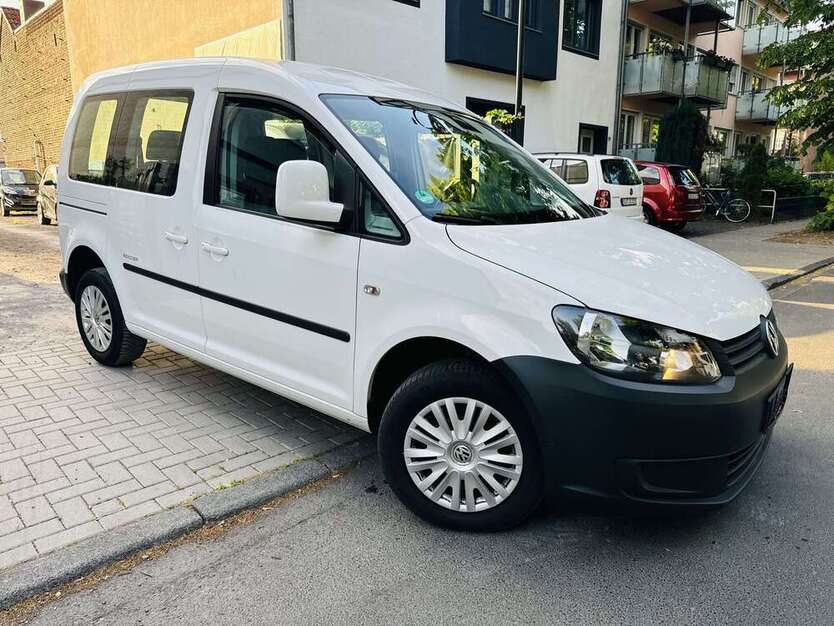 VW Caddy 192.000 km 8.500 € Troisdorf 53842